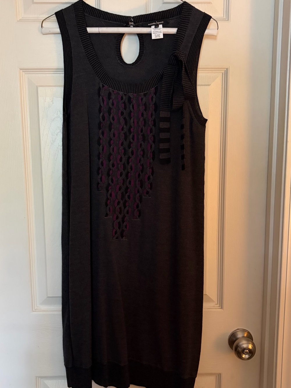Boutique Black Sleeveless Knit Dress with Purple Cutout Detail - SZ M